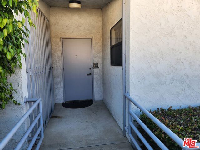 655 E Queen Street, Inglewood, CA 90301