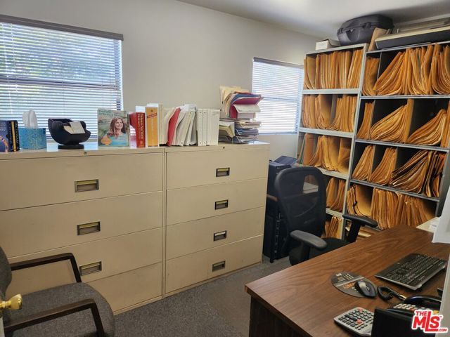 655 E Queen Street, Inglewood, CA 90301