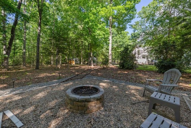 2951 W Maple Grove Ln, Powhatan, VA 23139