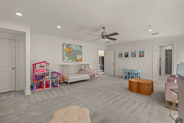 5849 Merrymount Road, Westover Hills, TX 76107