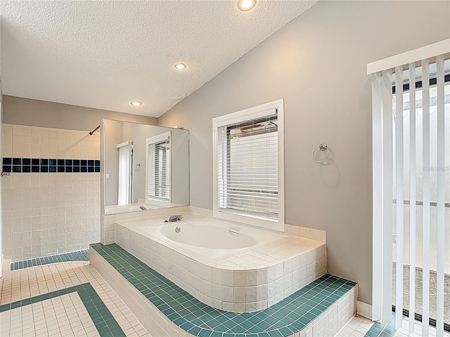 1736 PINE CREEK COURT, Safety Harbor, FL 34695