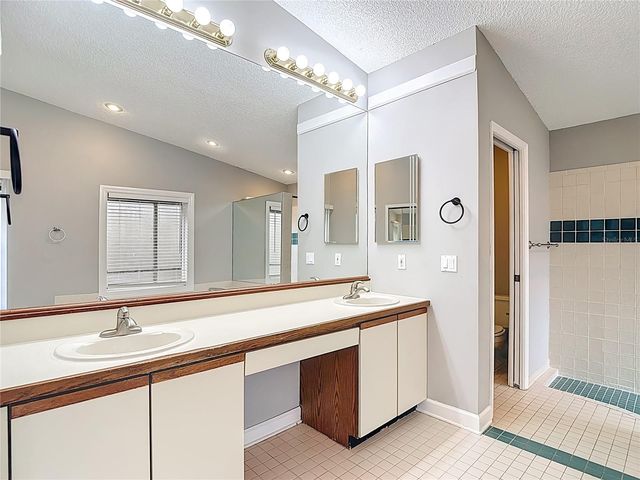 1736 PINE CREEK COURT, Safety Harbor, FL 34695