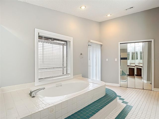 1736 PINE CREEK COURT, Safety Harbor, FL 34695