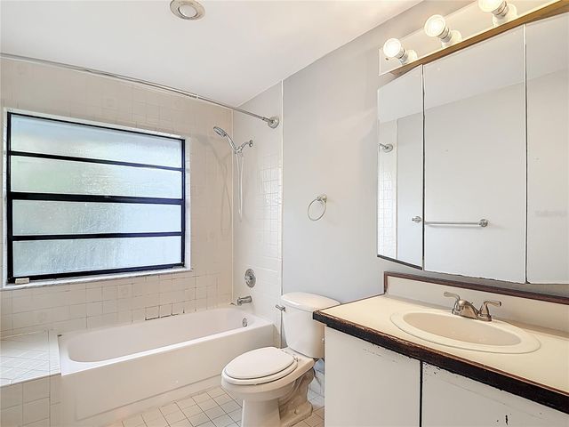 1736 PINE CREEK COURT, Safety Harbor, FL 34695