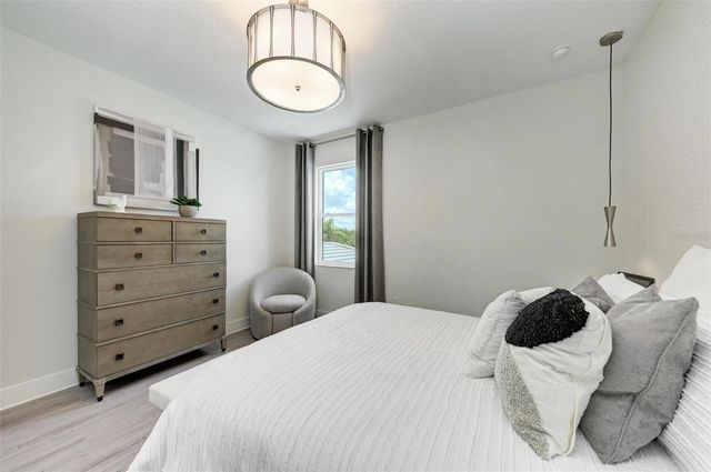 6013 WHITE MANGROVE LANE, Bradenton, FL 34210