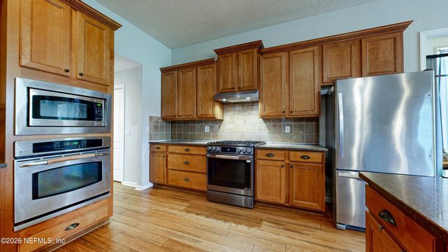 1843 WILD DUNES CIRCLE Circle, Orange Park, FL 32065