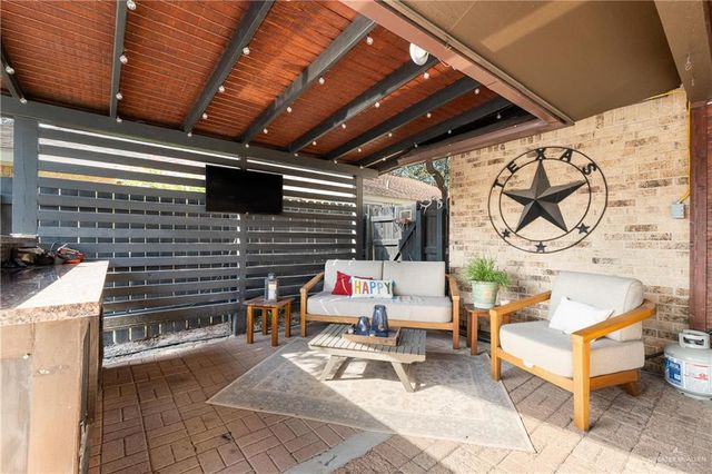 7112 N 15th Street, Mcallen, TX 78504