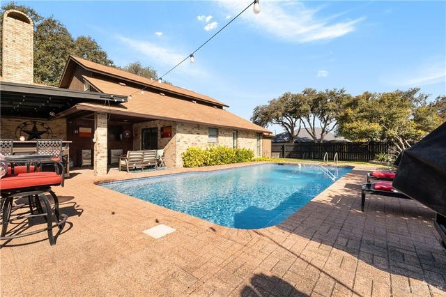 7112 N 15th Street, Mcallen, TX 78504