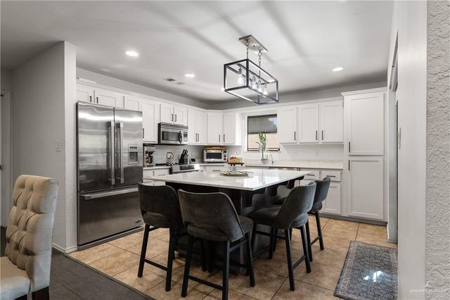 7112 N 15th Street, Mcallen, TX 78504