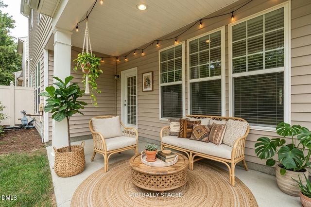 101 Courts Garden Way, Cary, NC 27513