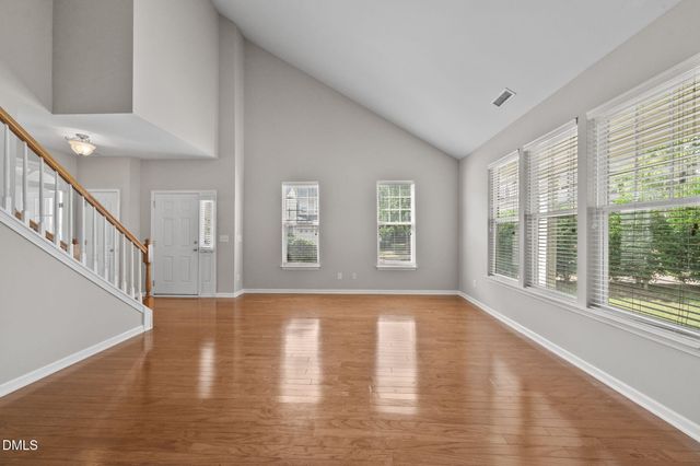 101 Courts Garden Way, Cary, NC 27513