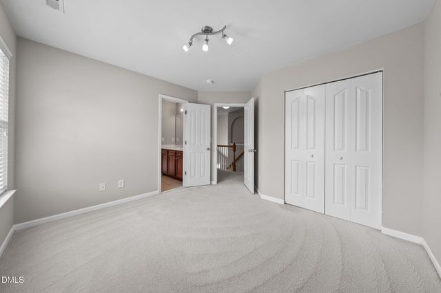 101 Courts Garden Way, Cary, NC 27513