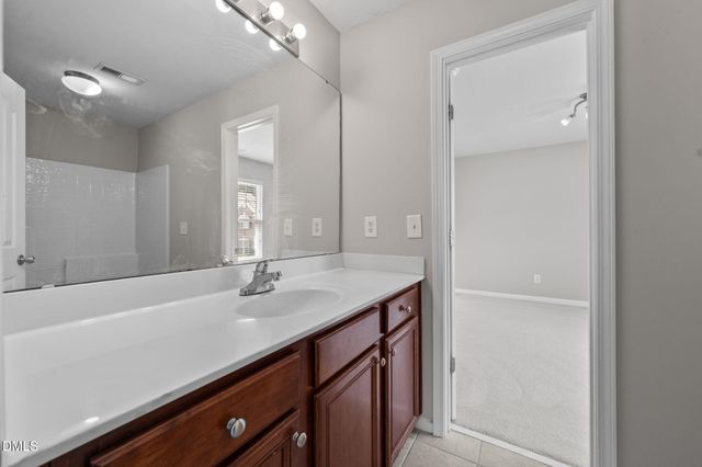 101 Courts Garden Way, Cary, NC 27513