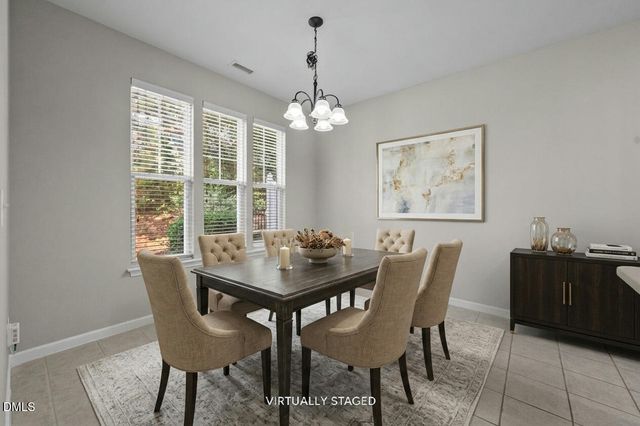 101 Courts Garden Way, Cary, NC 27513