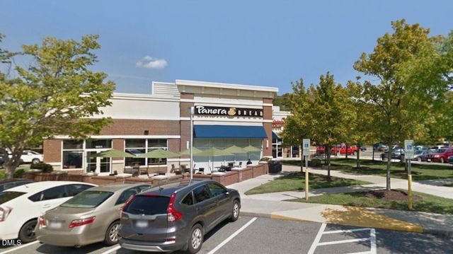 101 Courts Garden Way, Cary, NC 27513