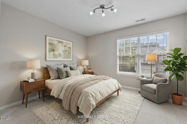 101 Courts Garden Way, Cary, NC 27513