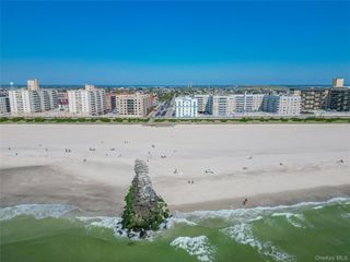 10 Franklin Boulevard 411, Long Beach, NY 11561