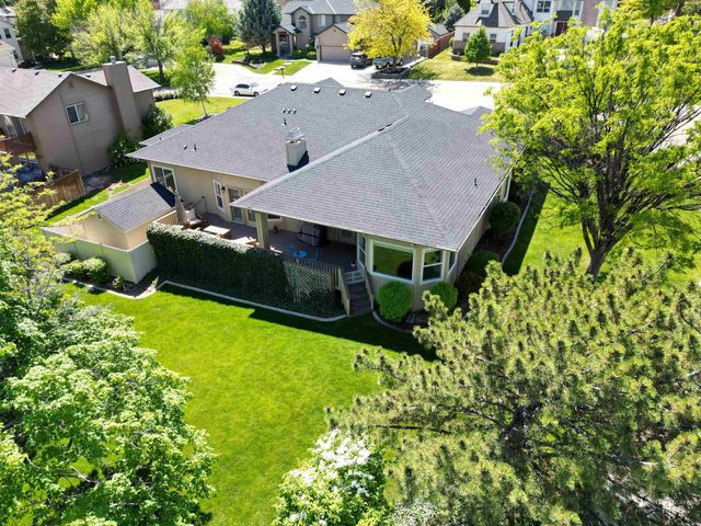 2616 Toma Ct, Nampa, ID 83686
