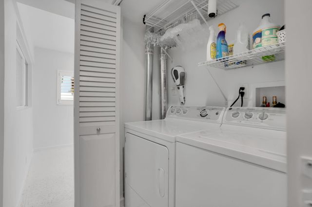 1012 Langer Way, Delray Beach, FL 33483