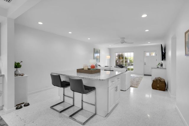 1012 Langer Way, Delray Beach, FL 33483