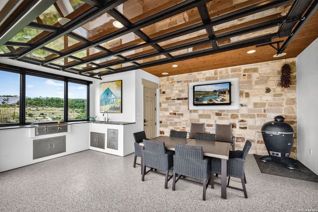 1543 Via Principale, New Braunfels, TX 78132