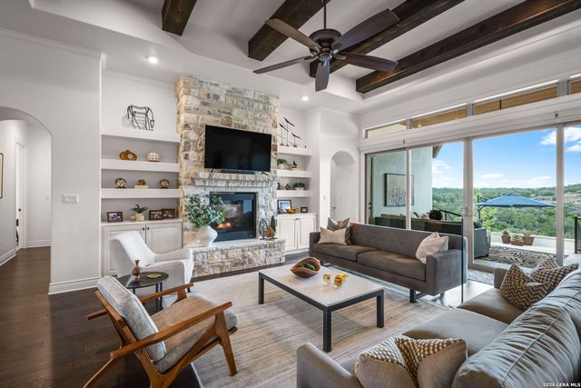 1543 Via Principale, New Braunfels, TX 78132