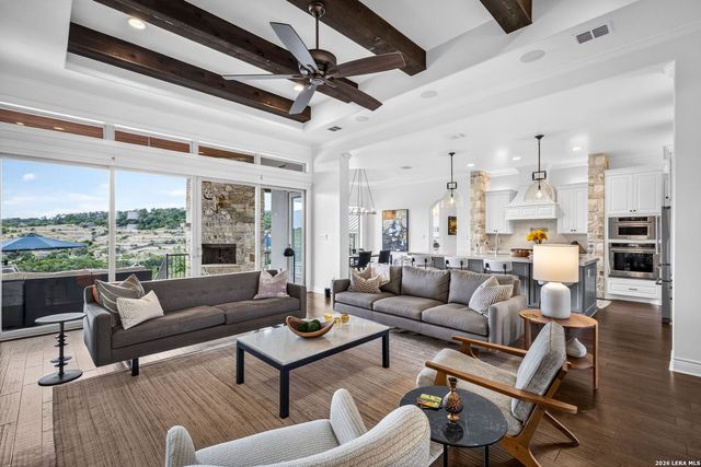 1543 Via Principale, New Braunfels, TX 78132