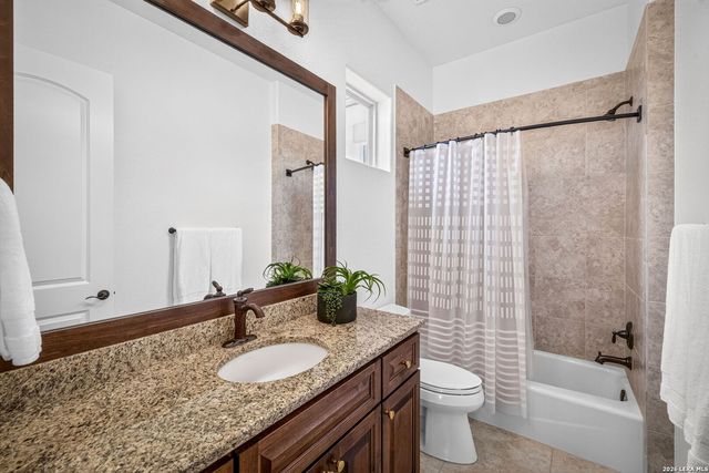 1543 Via Principale, New Braunfels, TX 78132