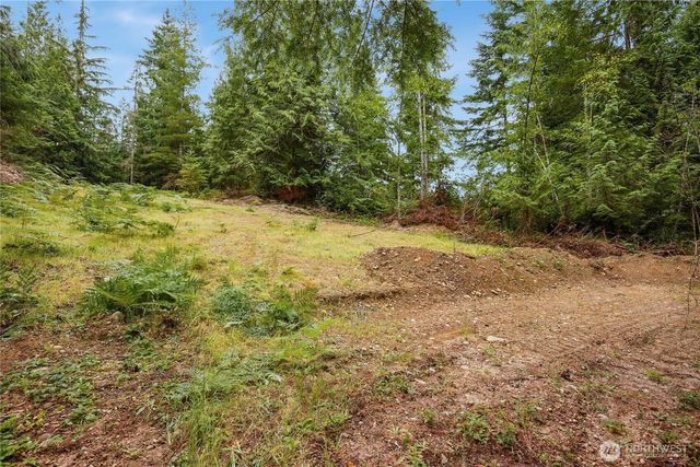 1171 W Camp Sundown Road, Bremerton, WA 98312