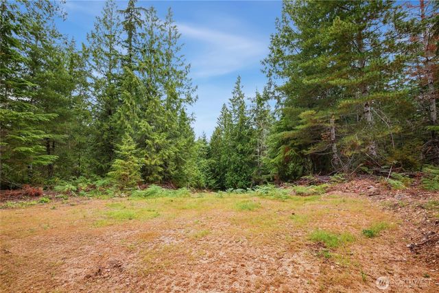 1171 W Camp Sundown Road, Bremerton, WA 98312