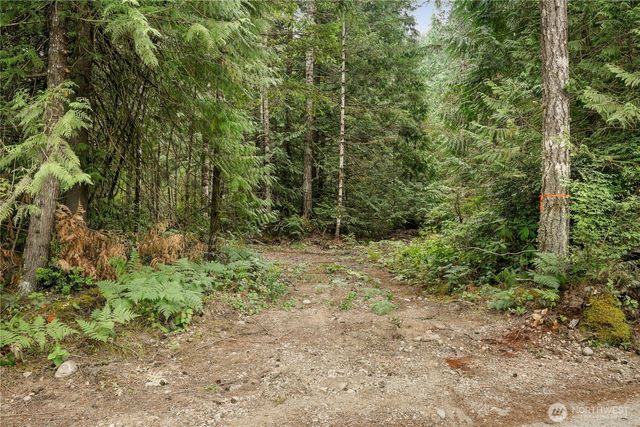 1171 W Camp Sundown Road, Bremerton, WA 98312
