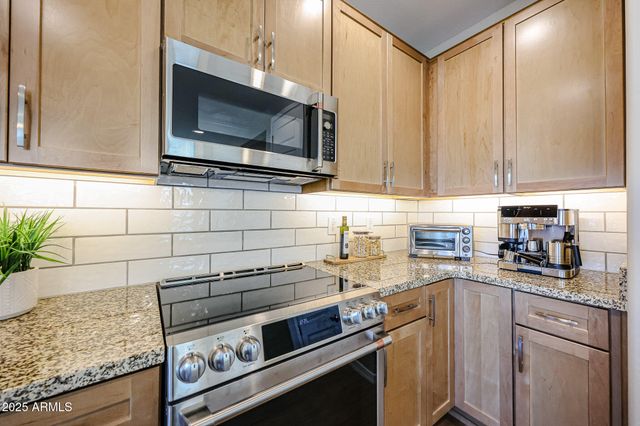 18062 W AMBER RIDGE Way, Goodyear, AZ 85338