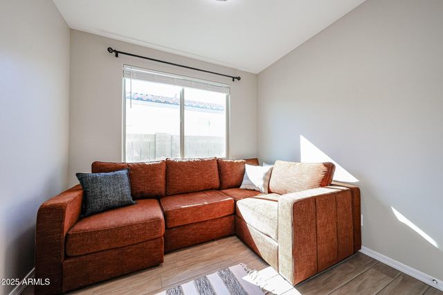 18062 W AMBER RIDGE Way, Goodyear, AZ 85338