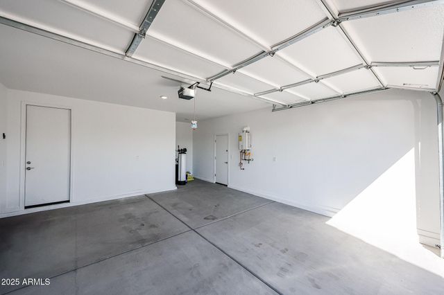 18062 W AMBER RIDGE Way, Goodyear, AZ 85338