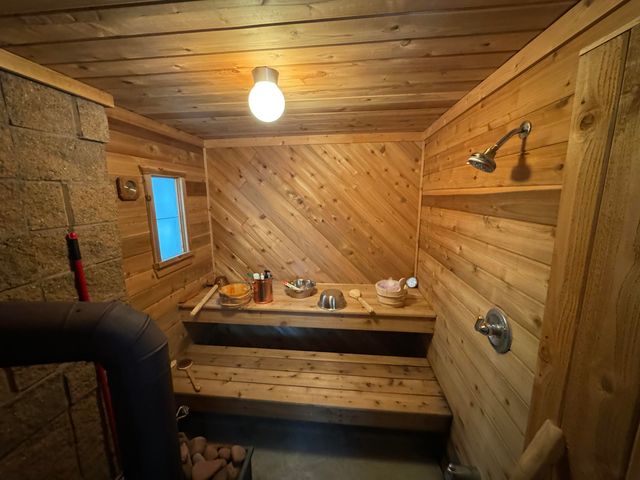 74129 8th Avenue, South Haven, MI 49090