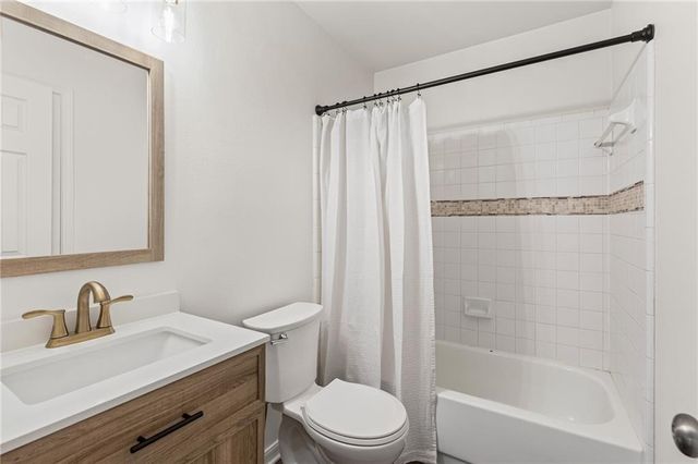 9375 Ashwood Court, Mobile, AL 36695