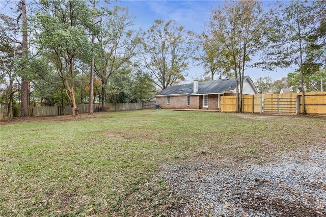 9375 Ashwood Court, Mobile, AL 36695