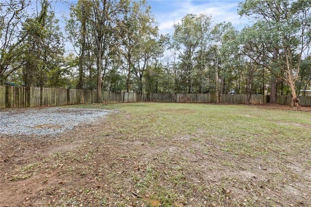 9375 Ashwood Court, Mobile, AL 36695