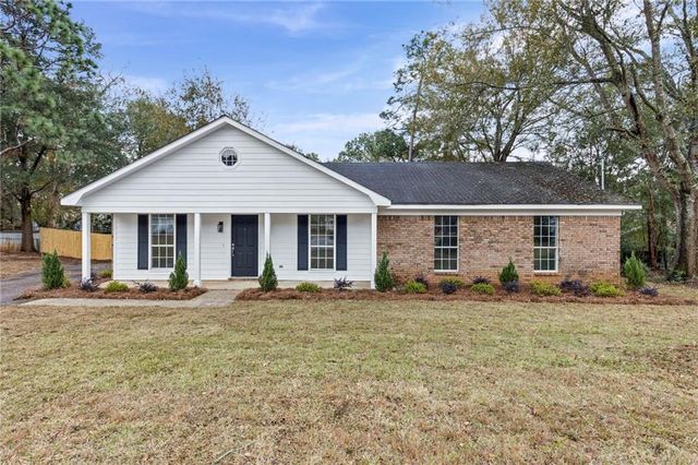 9375 Ashwood Court, Mobile, AL 36695