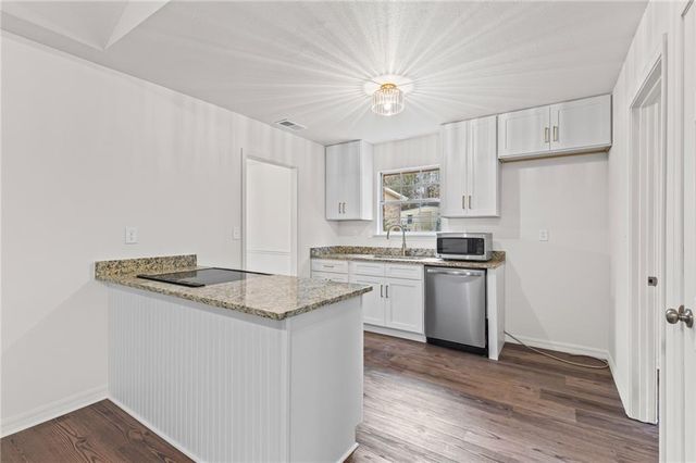 9375 Ashwood Court, Mobile, AL 36695