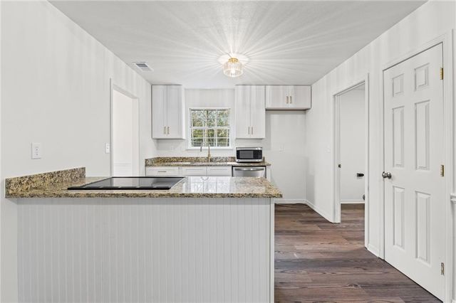 9375 Ashwood Court, Mobile, AL 36695