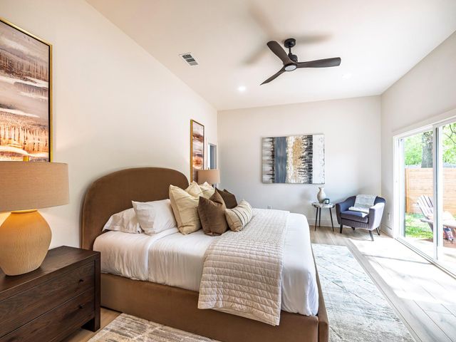 8111 Elkhorn Mountain TRL, Austin, TX 78729