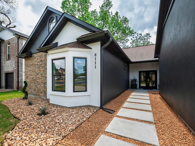 8111 Elkhorn Mountain TRL, Austin, TX 78729