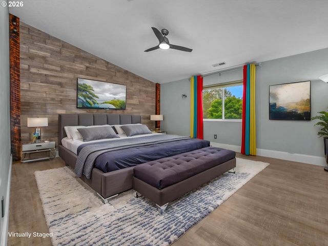 726 Nw HARVEST MOON Dr, Hillsboro, OR 97124