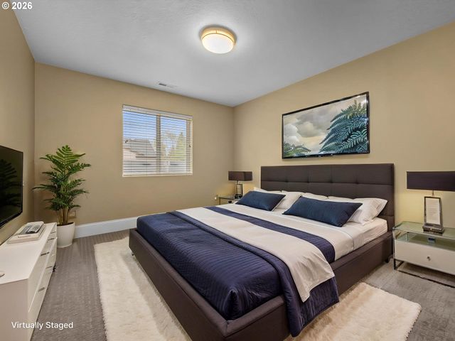 726 Nw HARVEST MOON Dr, Hillsboro, OR 97124