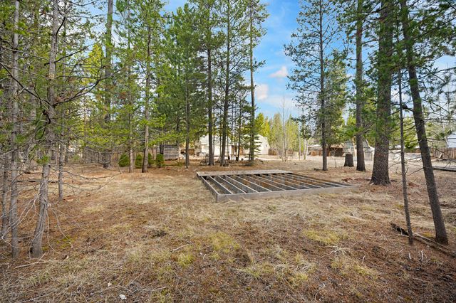 15453 Liberty Road, La Pine, OR 97739