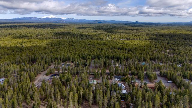 15453 Liberty Road, La Pine, OR 97739