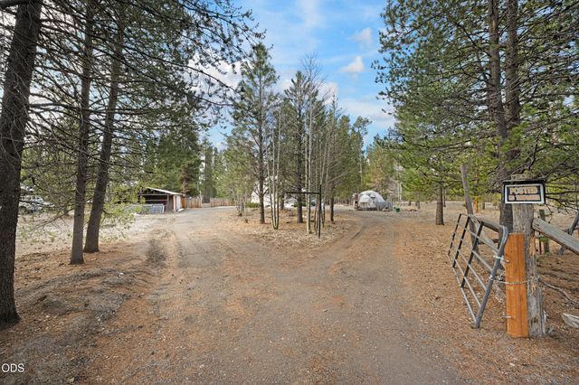 15453 Liberty Road, La Pine, OR 97739