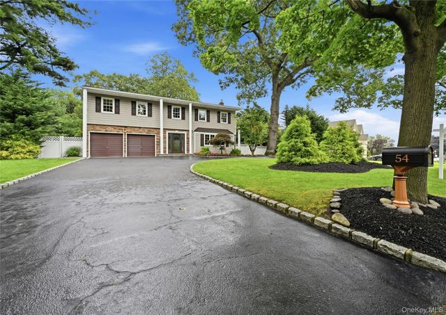 54 Twin Oaks Drive, Kings Park, NY 11754