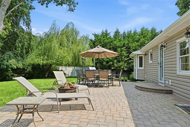 54 Twin Oaks Drive, Kings Park, NY 11754